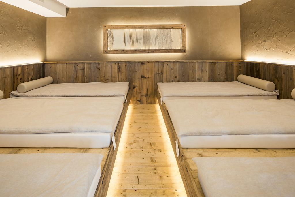 Hotel Petrus Brunico Dış mekan fotoğraf