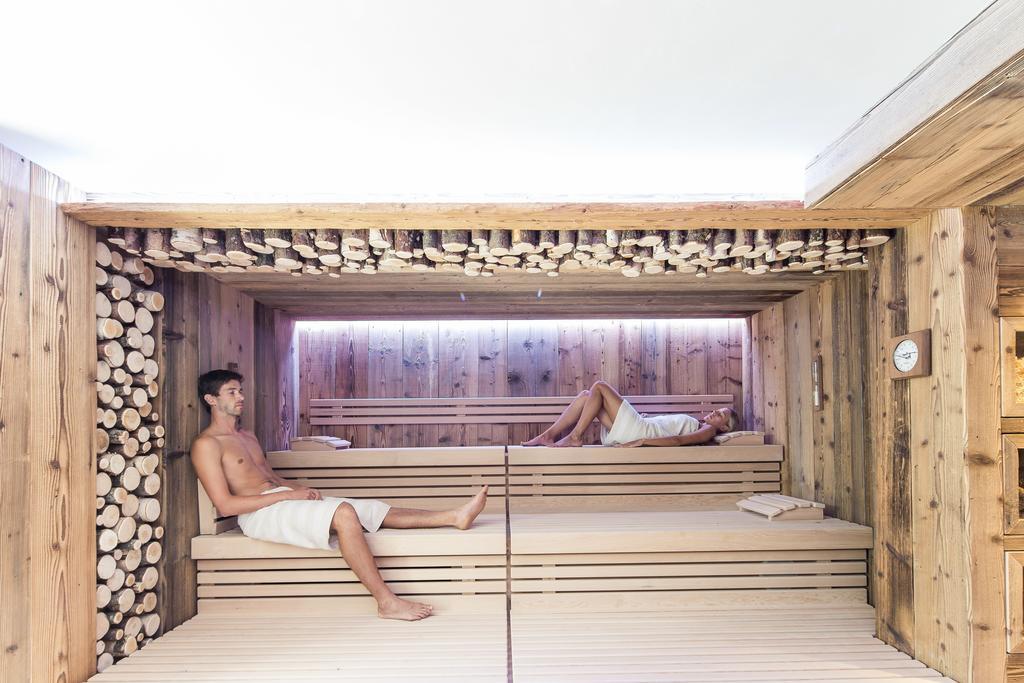 Hotel Petrus Brunico Dış mekan fotoğraf