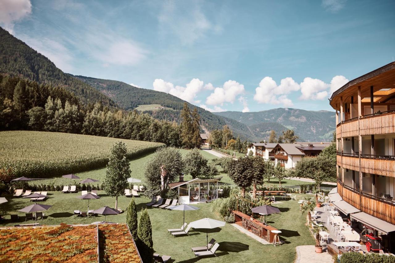 Hotel Petrus Brunico Dış mekan fotoğraf