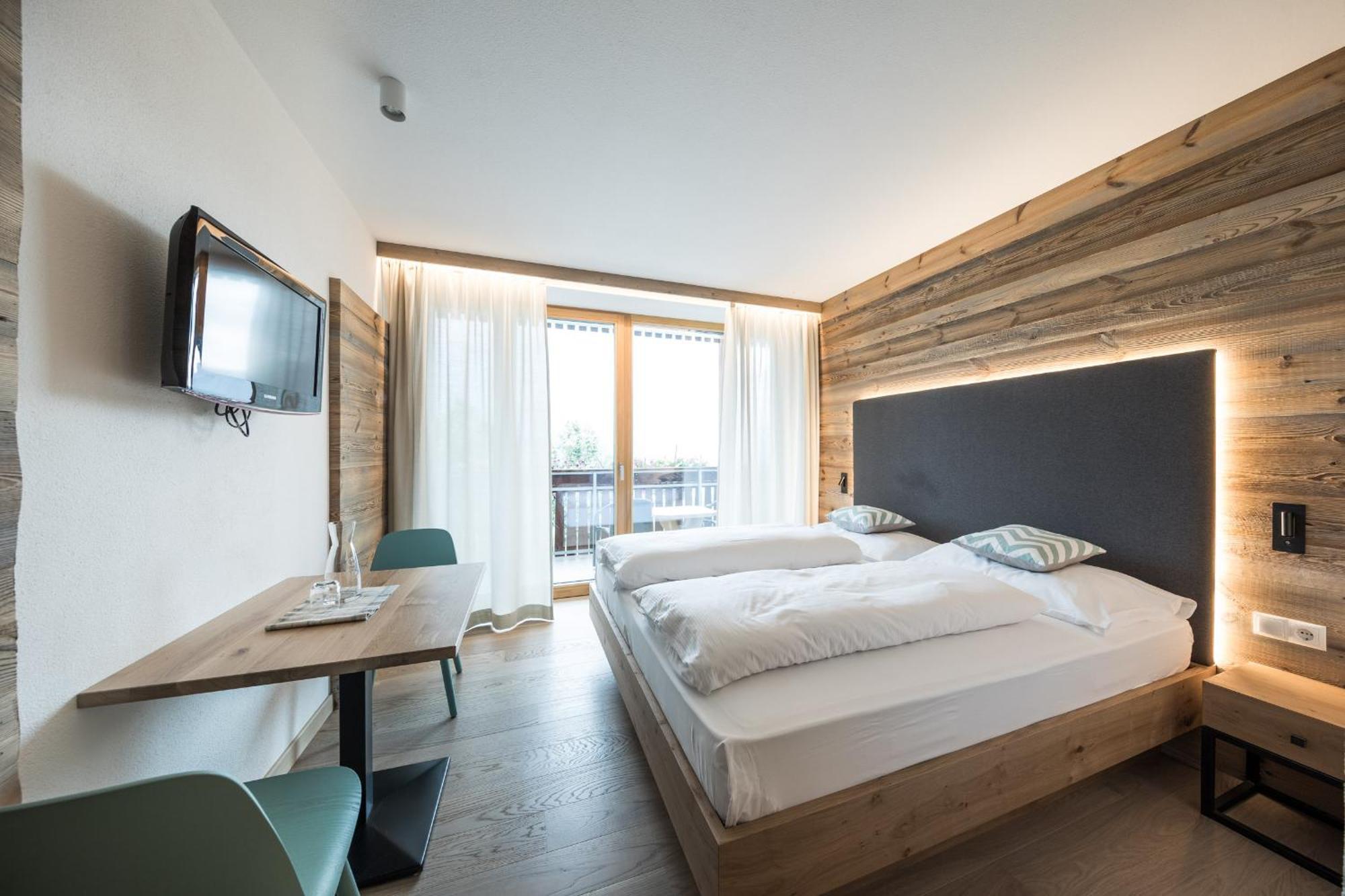 Hotel Petrus Brunico Dış mekan fotoğraf