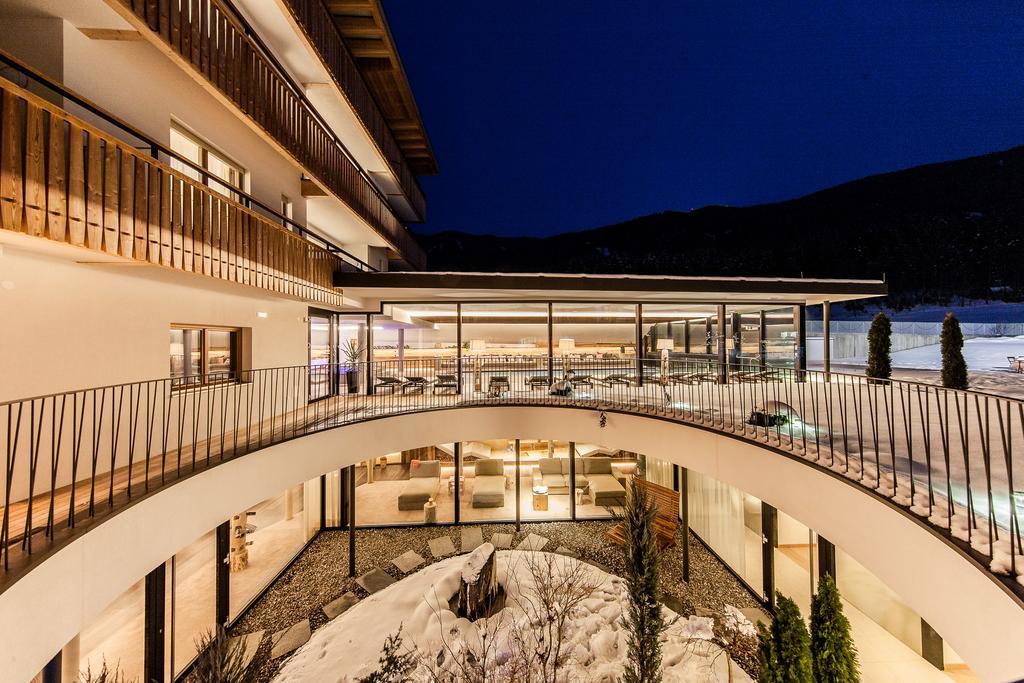 Hotel Petrus Brunico Dış mekan fotoğraf